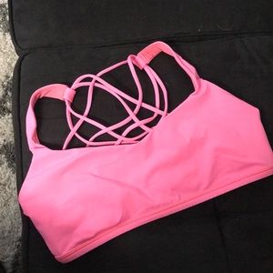Lululemon free to be wild sports bra